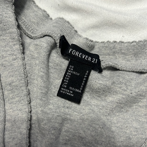 Forever 21 top - Picture 2 of 3